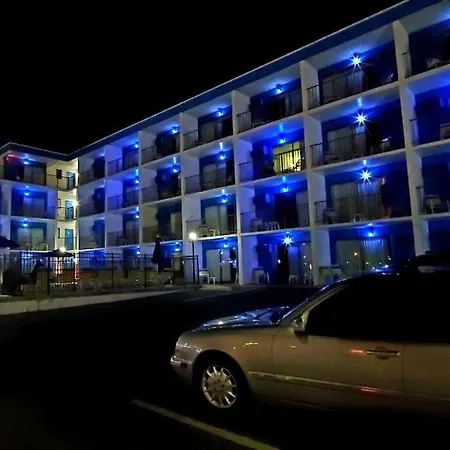 Sea Hawk Motel